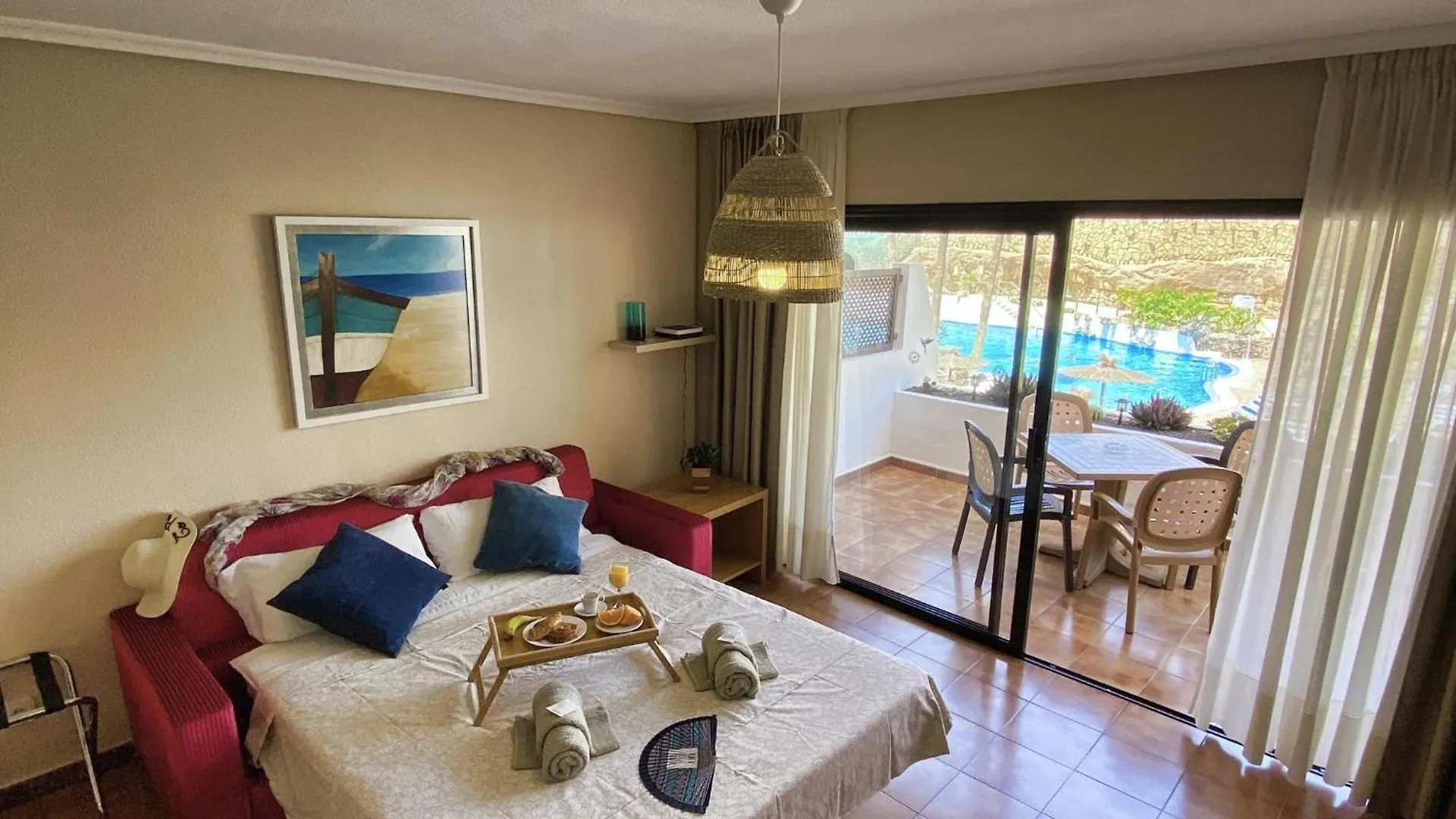 Walk To Golf Heated Pool Apartment San Miguel de Abona